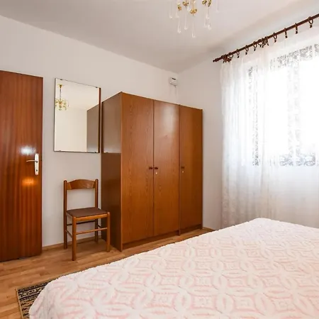 Apartment Rajko *