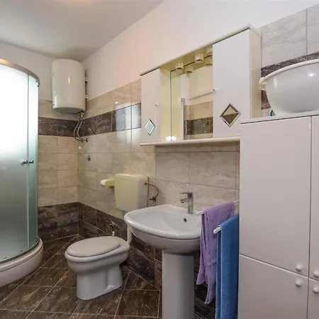 Rajko Apartment *