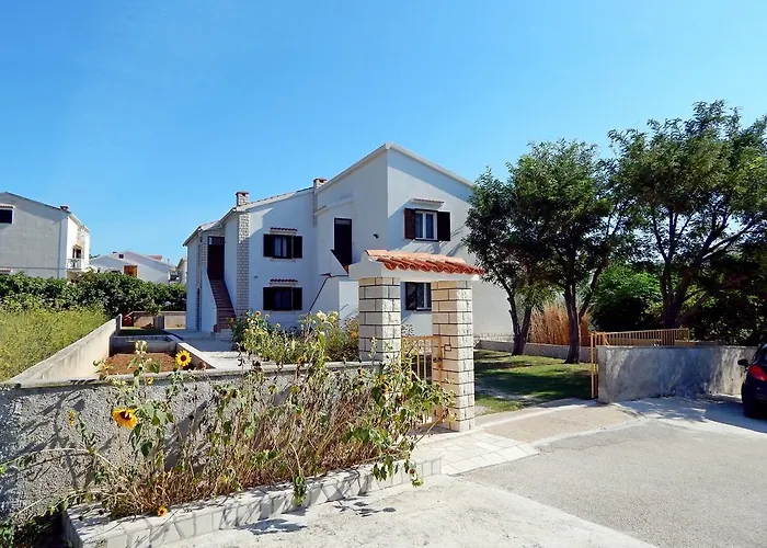 Rajko Апартаменты *